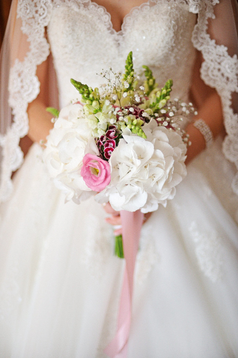 18 Foto de Sonho O Ramo da Noiva em Casamento no Alentejo na igreja de Montemor-o-Novo