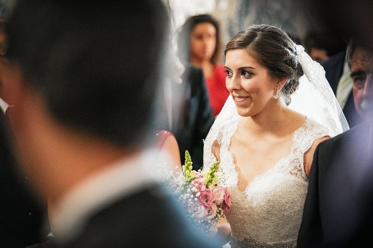 25 Casamento no Alentejo na igreja de Montemor e fotos de noivos no Castelo